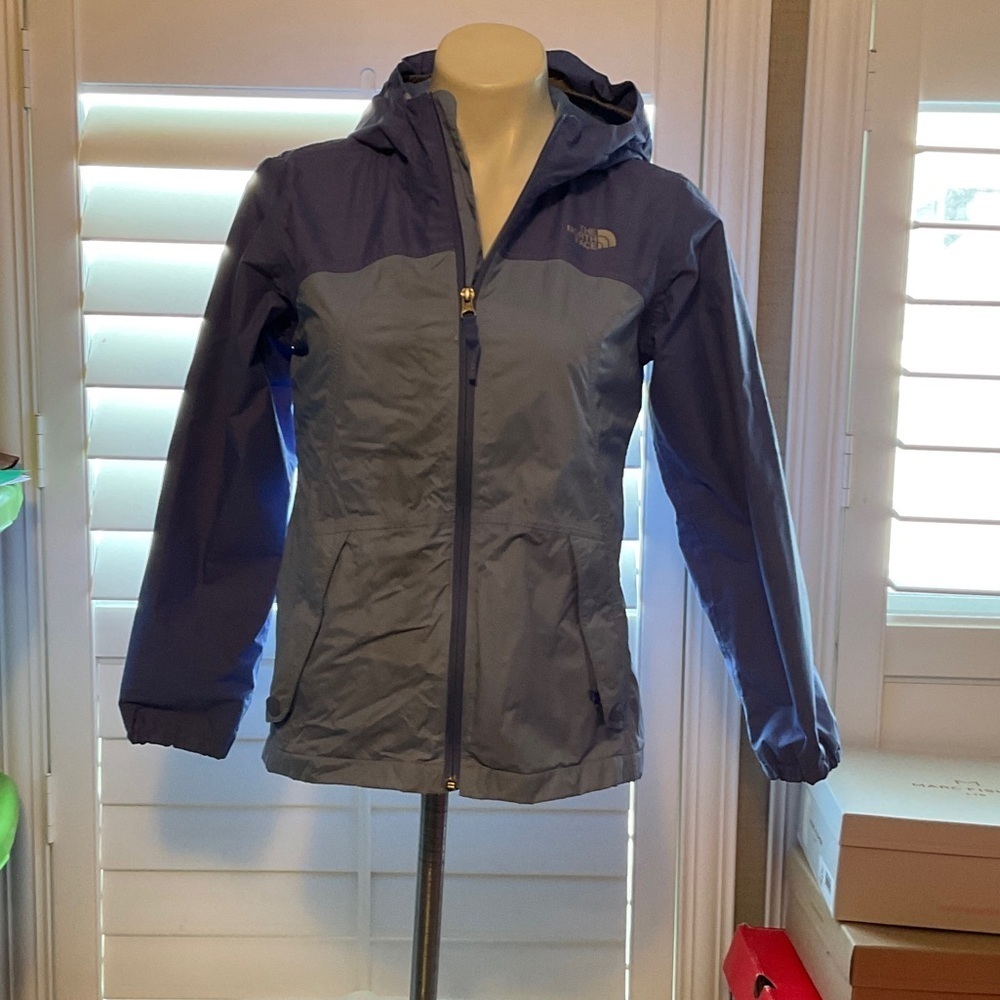 The North Face Women's Two-Tone Blue Ski Jacket